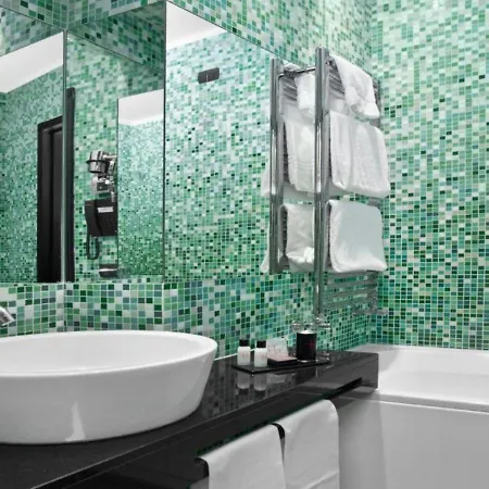 Lhp Piazza Di Spagna 3*