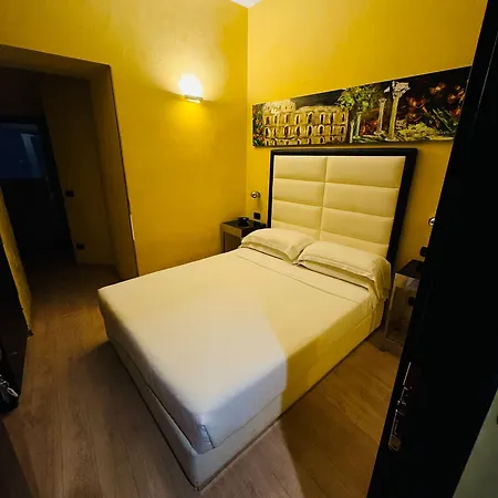 Lhp Piazza Di Spagna Pensión 3*