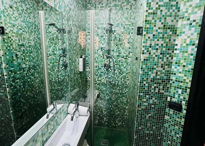 Lhp Piazza Di Spagna بيت ضيافة 3*